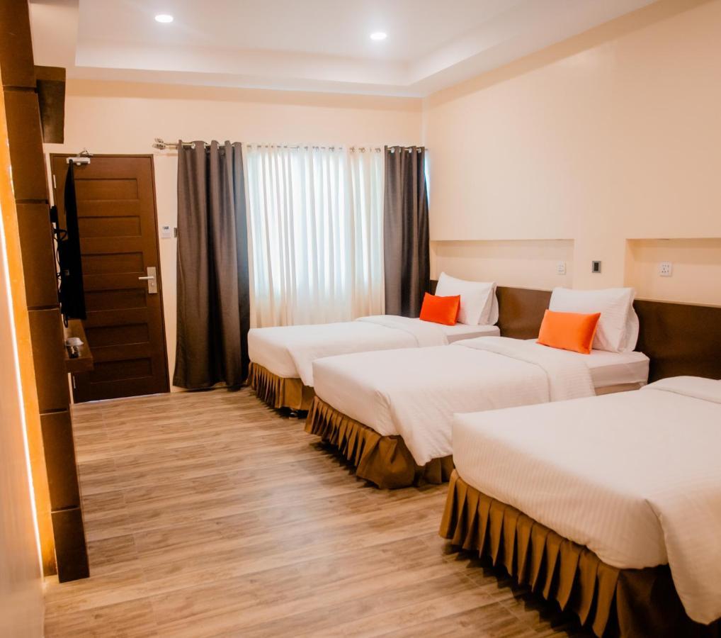 Port Royale Waterpark Resort Dumaguete City ภายนอก รูปภาพ