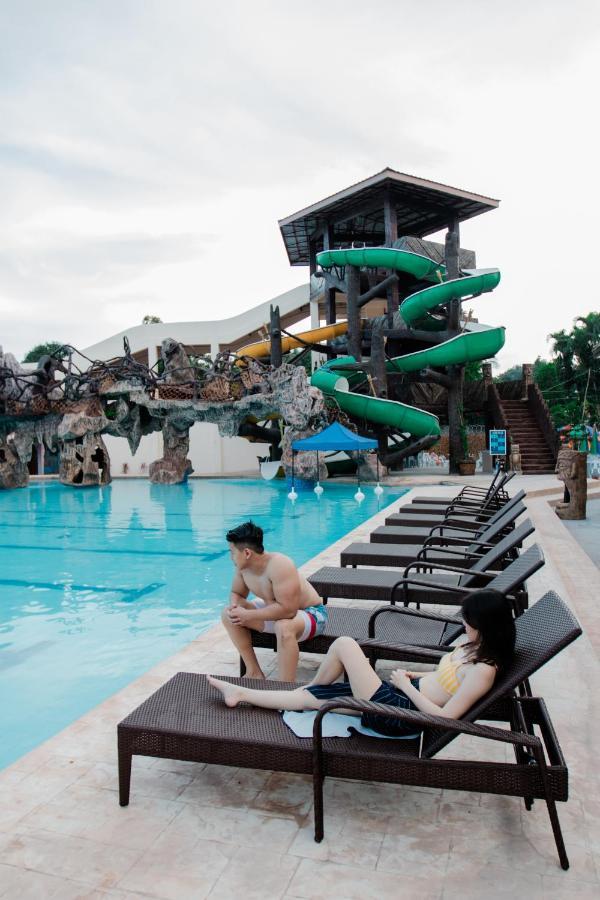Port Royale Waterpark Resort Dumaguete City ภายนอก รูปภาพ