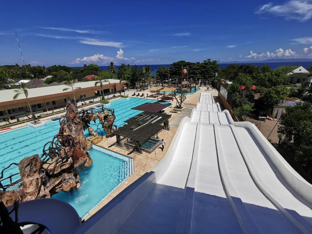 Port Royale Waterpark Resort Dumaguete City ภายนอก รูปภาพ